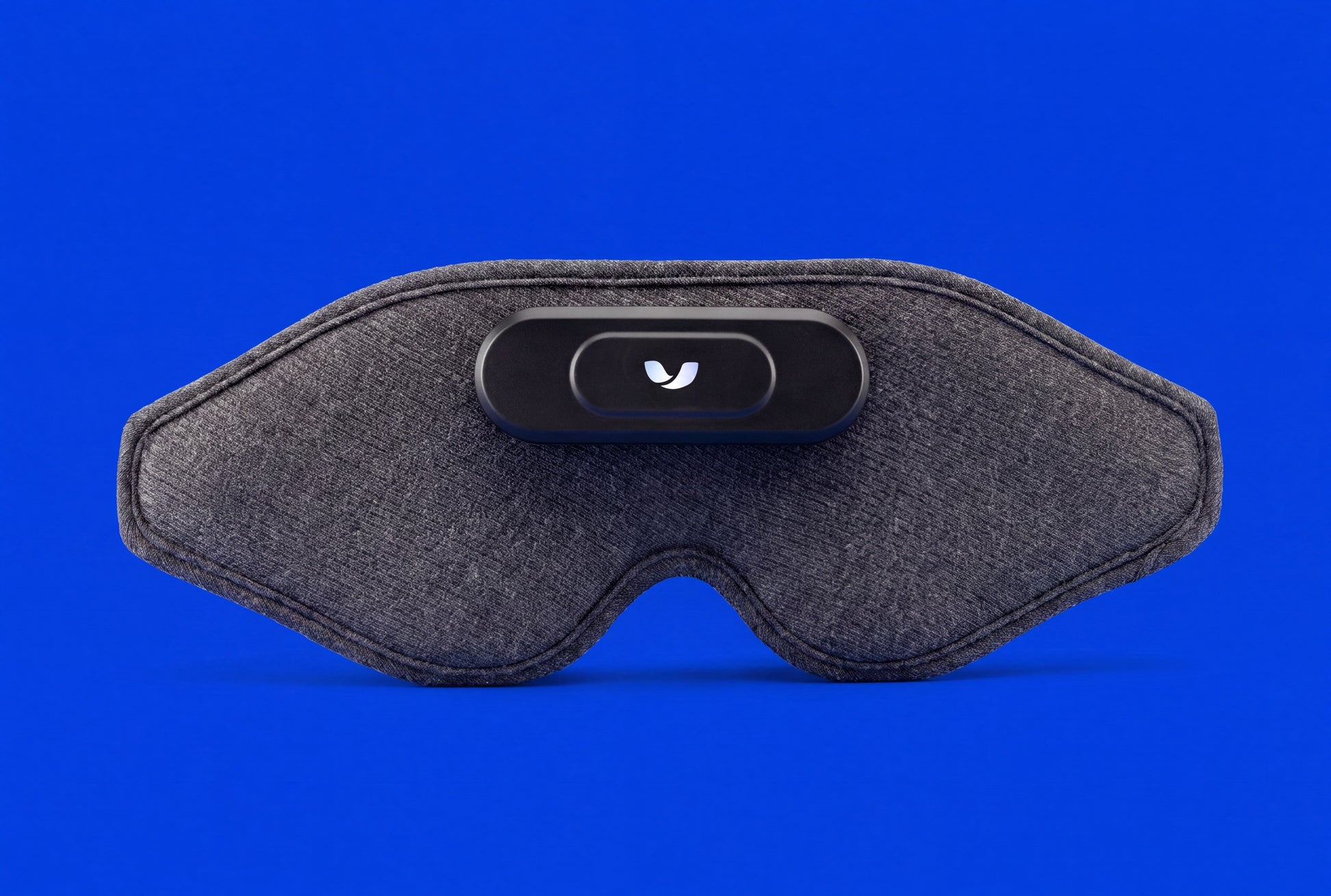 Domayn Mask on a blue background, front view showing the sensor housing